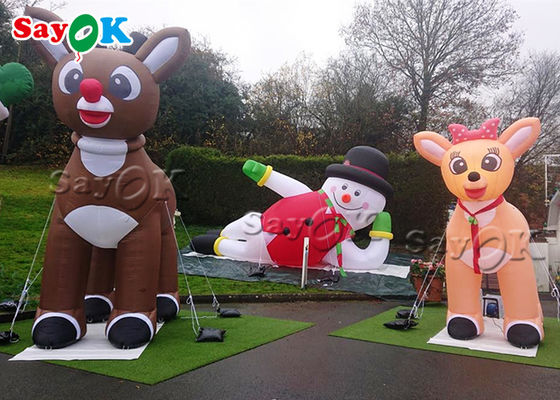 3m*4m आउटडोर क्रिसमस सजावट साइड पर बिछा हुआ inflatable स्नोमैन